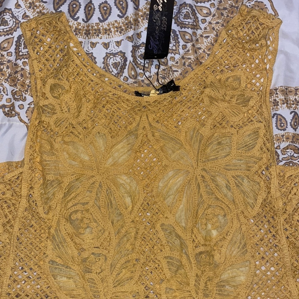 Miss Kelly yellow crochet top. Size Large. Tank top